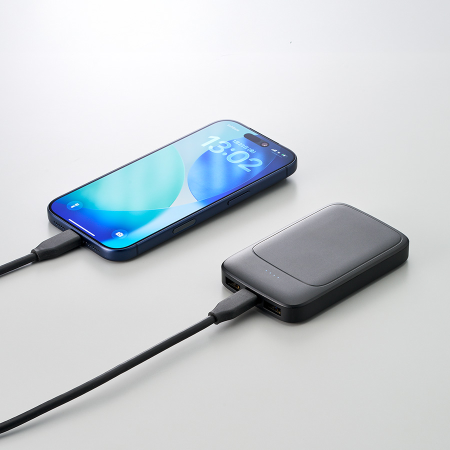 準固体電池モバイルチャージャー5000